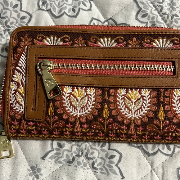 NWOT Spartina Embroidered Wallet/Wristlet - Picture 4 of 4